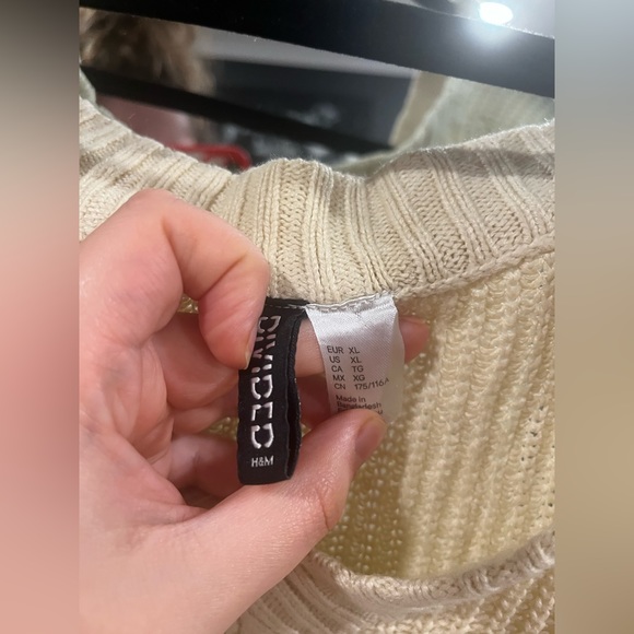 Sweater Vest - Picture 2 of 2